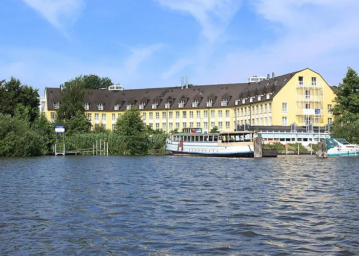 Seehotel Szálloda 4*